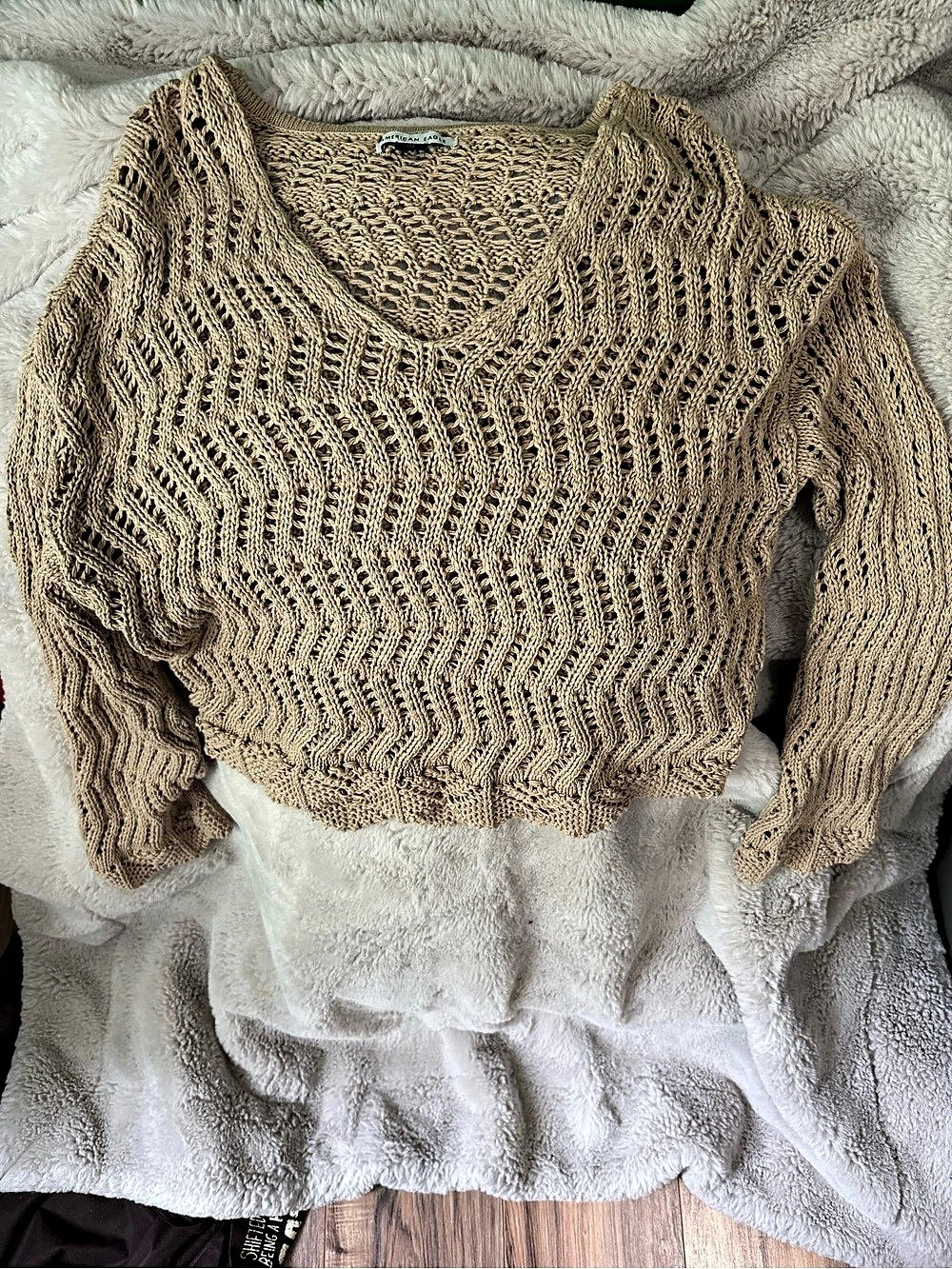 American Eagle Open Knit Scoop Neck Sweater Size Small